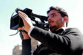 "صحفيات بلا قيود" تدين اعتداء قيادات مؤتمرية على مصور قناة الحرة