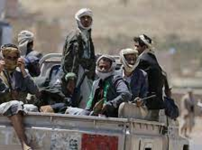 "صحفيات بلا قيود" تدين اعتداء مسلحي الحوثي على الصحفي بجاش