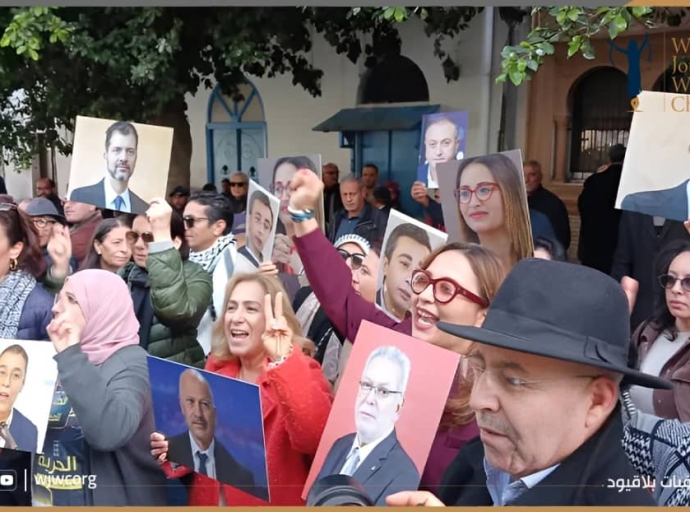 محاكمات سياسية في تونس: قمع للمعارضين وتقويض للحريات